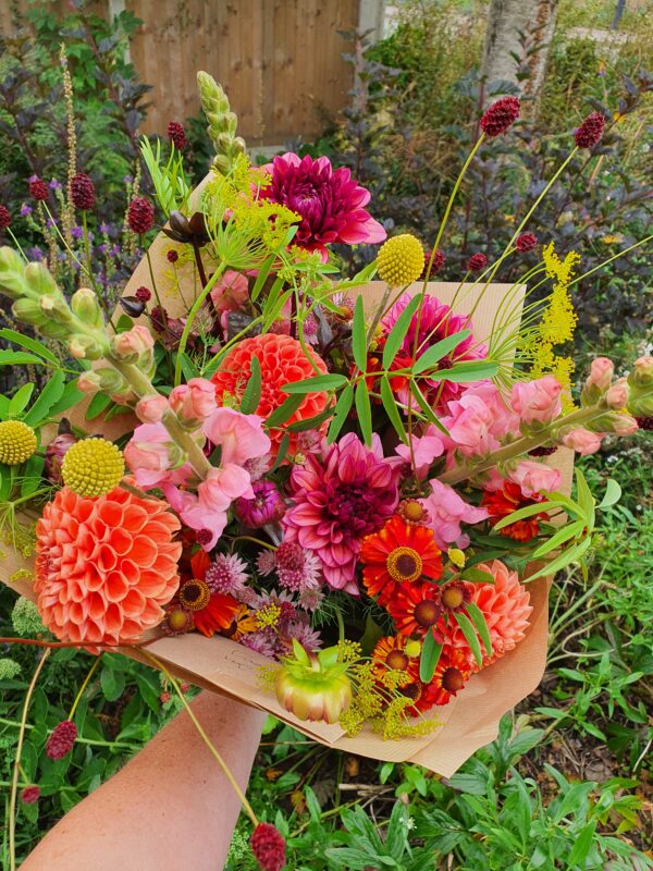hand tied bouquet Saturday collection - Image 4